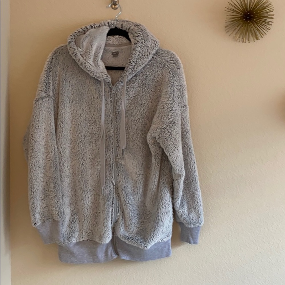 Aerie fuzzy Sherpa oversized zip up hoodie